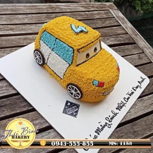 Bánh kem dựng hình ô tô 3D màu vàng tặng con trai Duy Anh