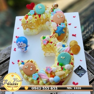 Bánh kem cắt hình số 3 mèo Doraemon đẹp tặng con yêu