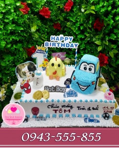 Bánh kem 3D ô tô tặng bé sinh nhật tuổi gà