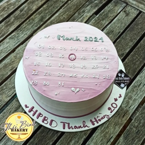 Bánh cuốn lịch tông hồng sang chảnh năm 2021 tặng sinh nhật bạn thân