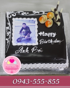 bánh hình vuông sô cô la in ảnh tặng bạn trai