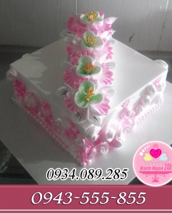 Bánh kem nghệ thuật hoa cánh bướm tông hồng