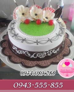 Bánh kem hoa sô cô la đồng tiền nghệ thuật tặng mẹ yêu là đẹp mắt