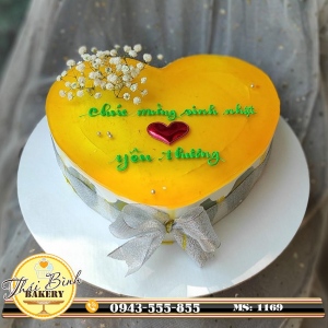 Bánh mousse chanh dây cắm hoa baby tặng bạn